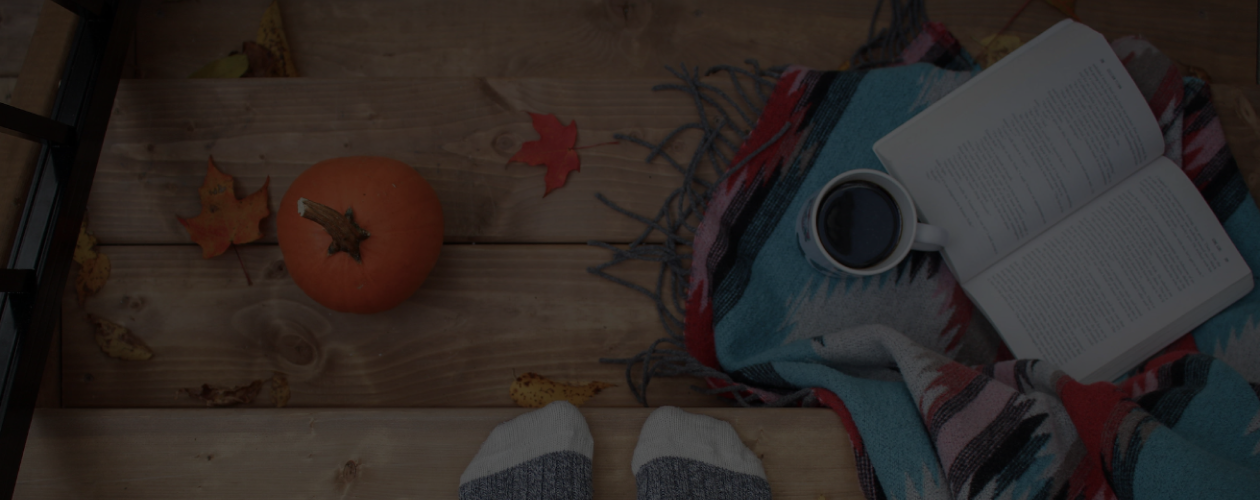 Остаёмся дома: 10 книг для выходных вне городской суеты