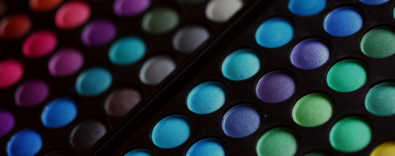 Зачем египтяне красили глаза: 3 книги о косметике