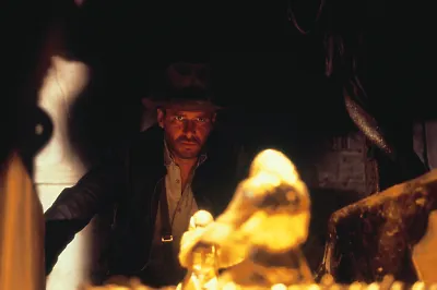 10 книг в духе фильмов про Индиану Джонса