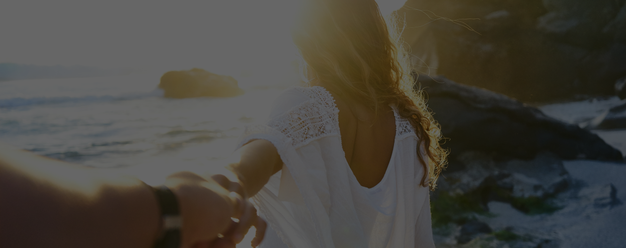 Самое время влюбиться: 7 романтических книг, в которых наступило лето