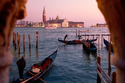 От Данте до Элены Ферранте: 10 книг итальянских писателей