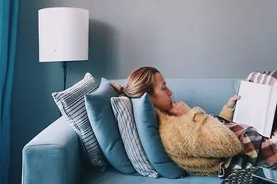 Что почитать на новогодних каникулах: 10 бестселлеров 2021 года