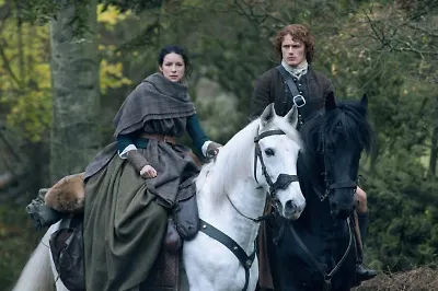 «Чужестранка»: в каком порядке читать цикл-бестселлер