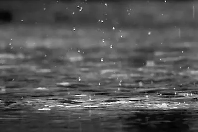 6 впечатляющих книг, в которых идёт дождь