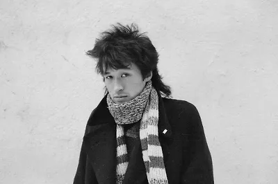 «Мы ждём перемен»: 6 книг о Викторе Цое и группе «Кино»