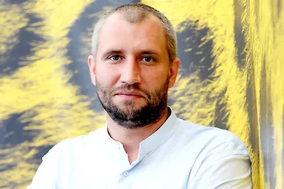 Что читает Юрий Быков