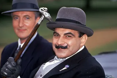 Хорош собой и в разгадках тайн: 8 книг с харизматичными детективами