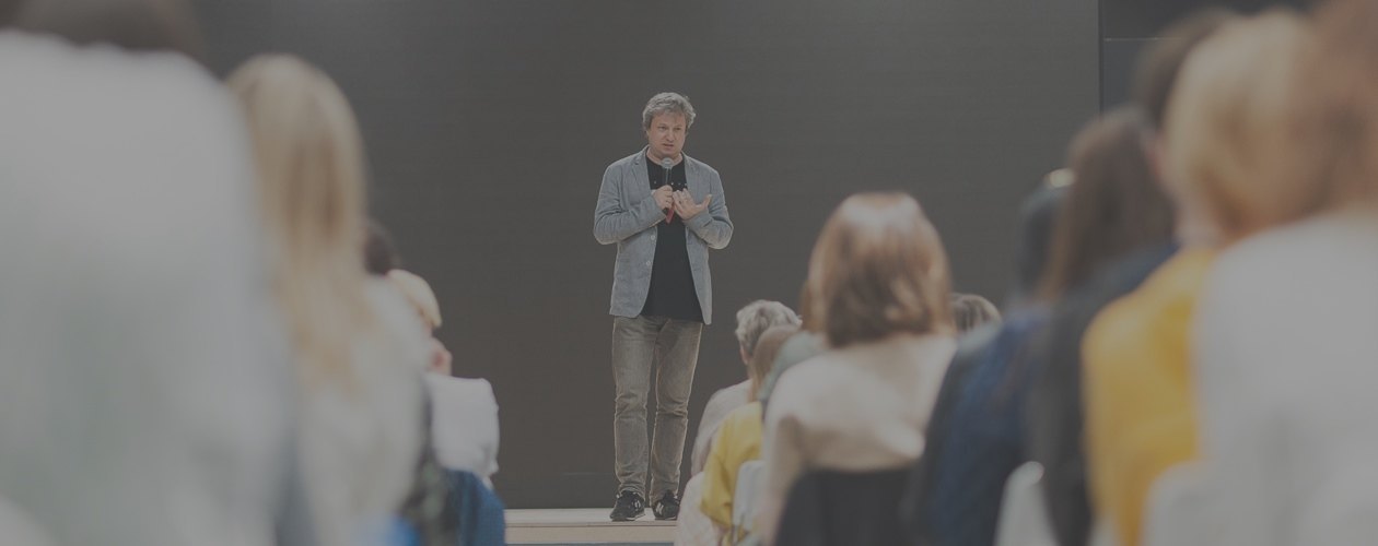 7 фильмов, которые советует Антон Долин