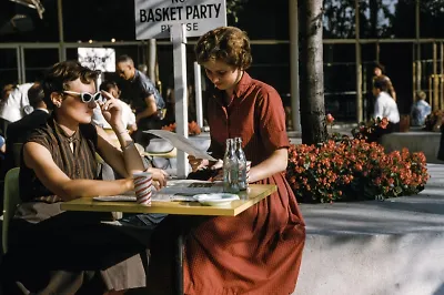 История моды: 8 книг с красивыми героинями