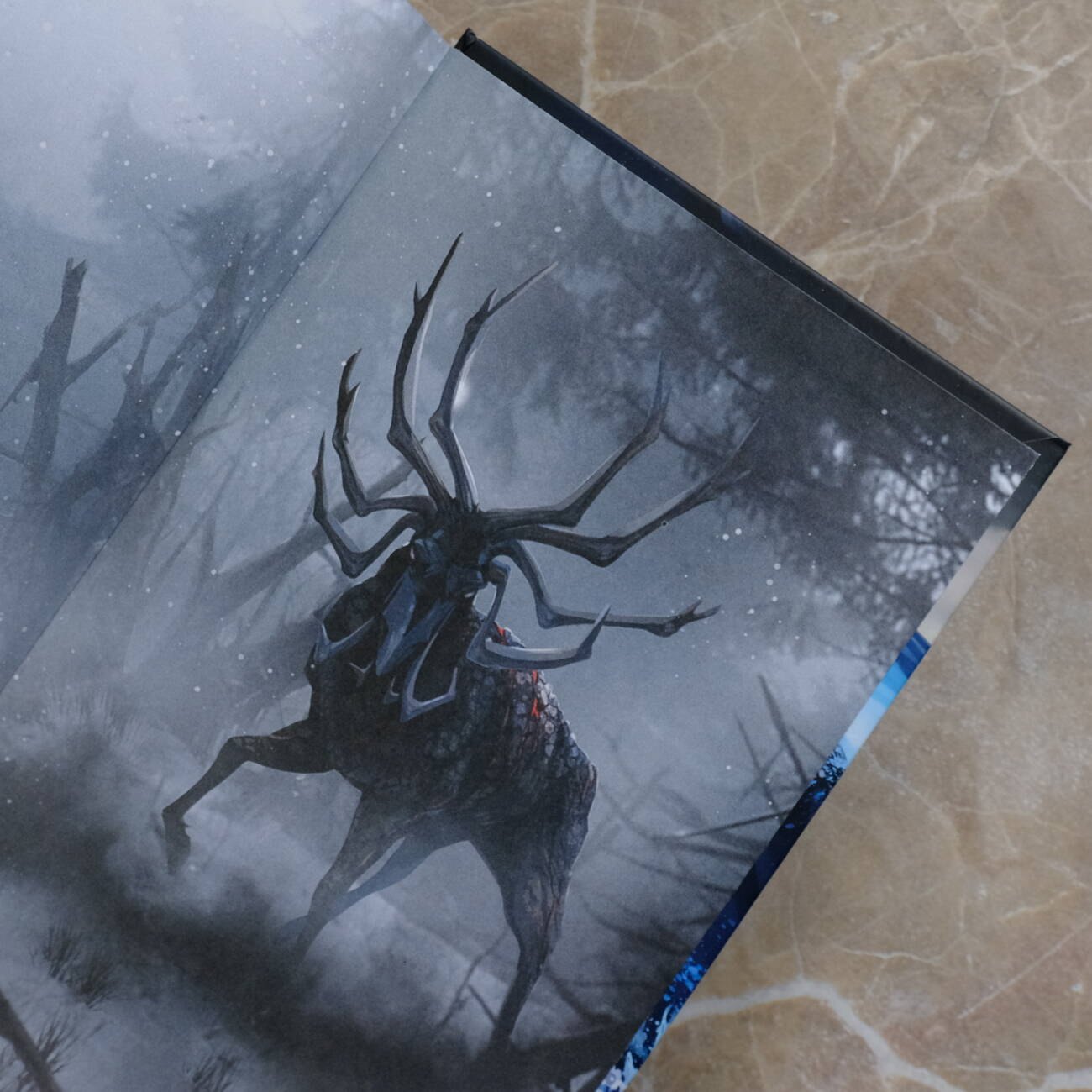 Изображение бумажной книги