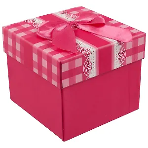 Подарочная коробка «Бант на красной клетке», маленькая