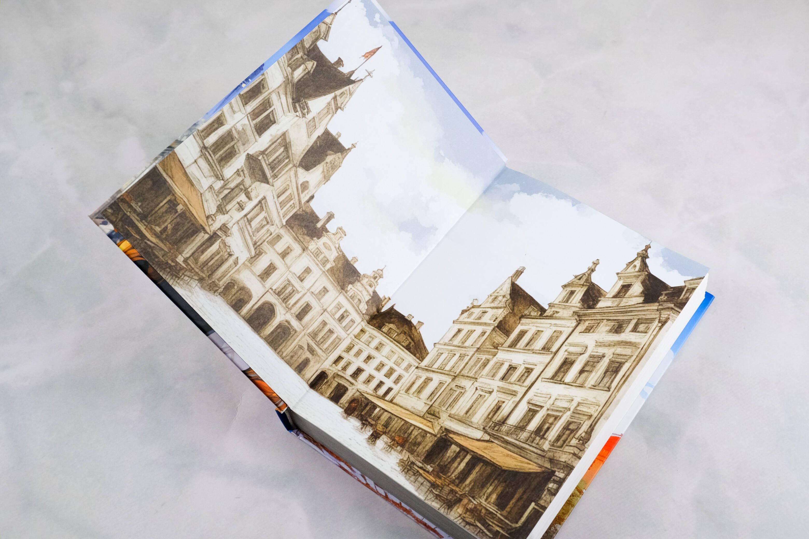 Изображение бумажной книги