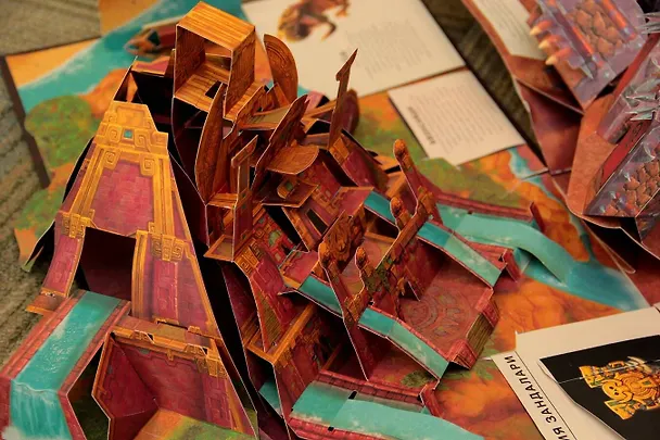 Книга World of Warcraft. Трехмерная карта Азерота (Роберт Брукс) — 5