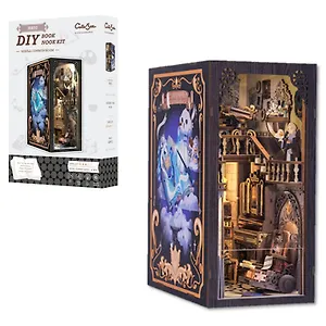 RK02 Конструктор интерьерный  – сборный домик CuteBee - Комната отдыха "Туманность", 350 деталей (материалы: дерево, картон, пластик, металл), со световыми эффектами (подсветка интерьера), с питанием от 2хААА батареек (не включены), серия DIY, возраст 14+