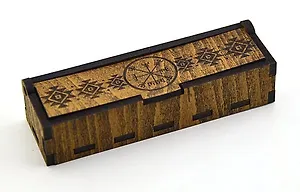 Руны исландские в деревянной шкатулке