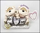 Два мишки сидящих на подставке (Mr&Mrs) (603000001) (Артицентр)