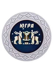 ГС Магнит ЮГРА Тарелочка Девочка с оленями (дерево) (7,5см)