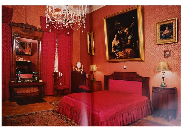 Книга Objets des arts decoratifs. Les collections privees de Saint-Petersbourg (Виктор Голод) — 4