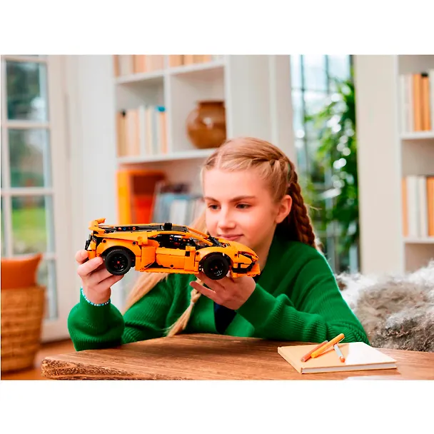 LEGO Technic: Ламборгини Хуракан Текника оранжевый, 806 деталей (42196) 3126536 — 9