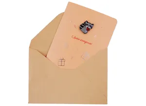 Открытка со значком Енотик С Днем рождения! (15х11) (конверт) (картон, металл)