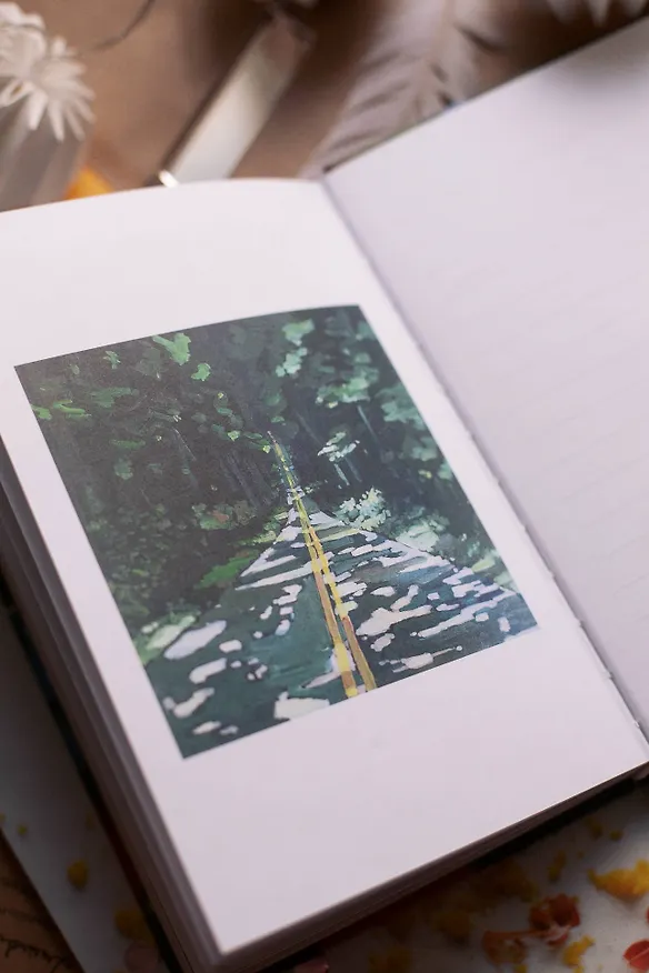 Книга Вайолет, склонившаяся над травою (Лана Дель Рей) — 15