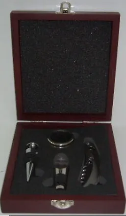 Набор для вина в шкатулке (13х15х2) (592638) 2360004