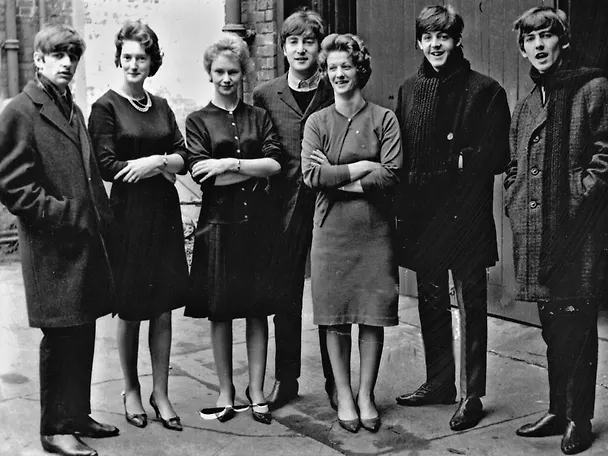 Книга The Beatles. Единственная на свете авторизованная биография (Хантер Дэвис) — 9