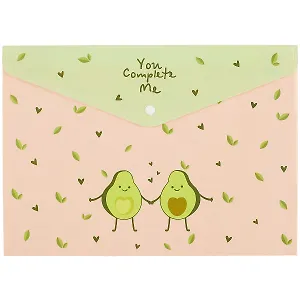 Папка-конверт А4 на кнопке "You complete me"