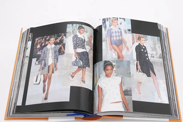 Книга Louis Vuitton Catwalk: The Complete Fashion Collections () — 11