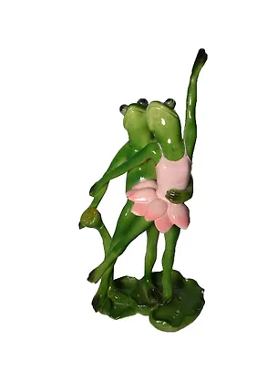 Фигурка Лягушка-балерина (12,9х9,4х25,9) (56010) 2398669