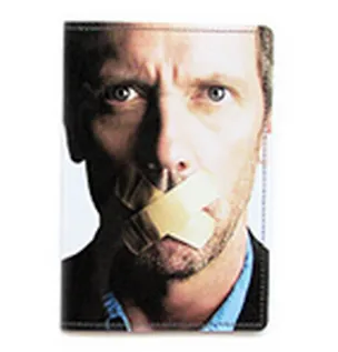 Обложка на паспорт из ПВХ Хаус с пластырем 2290582