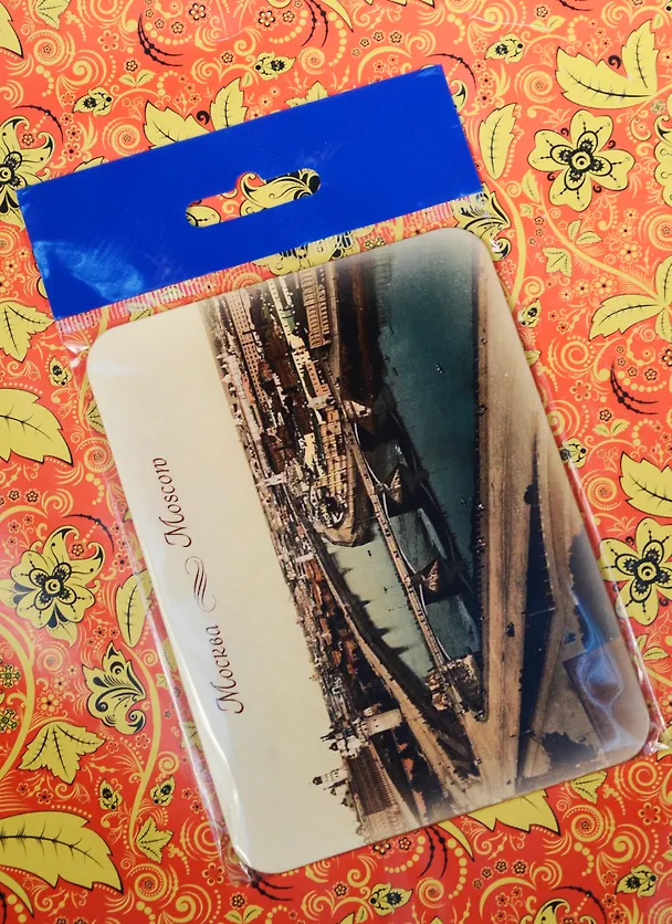 Магнитная открытка Москва Ретро Москва-река (МОРМск-04) 2574024 — 2