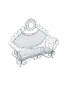 Металл. мини-кровать с треугольн. спинкой белая (SCB27035) (13,5х4х10см) (ScrapBerry`s)