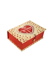 Шкатулка-книга с пуговицей картон Сердце (22х16х7) (36512)