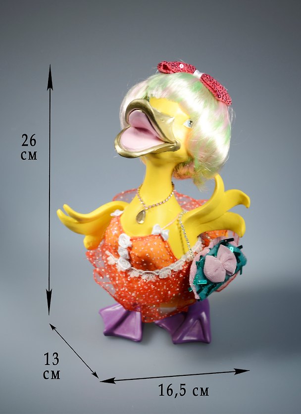 Фигурка Утка-модница (16,5х13,0х26,0) (57022) 2570877 — 1