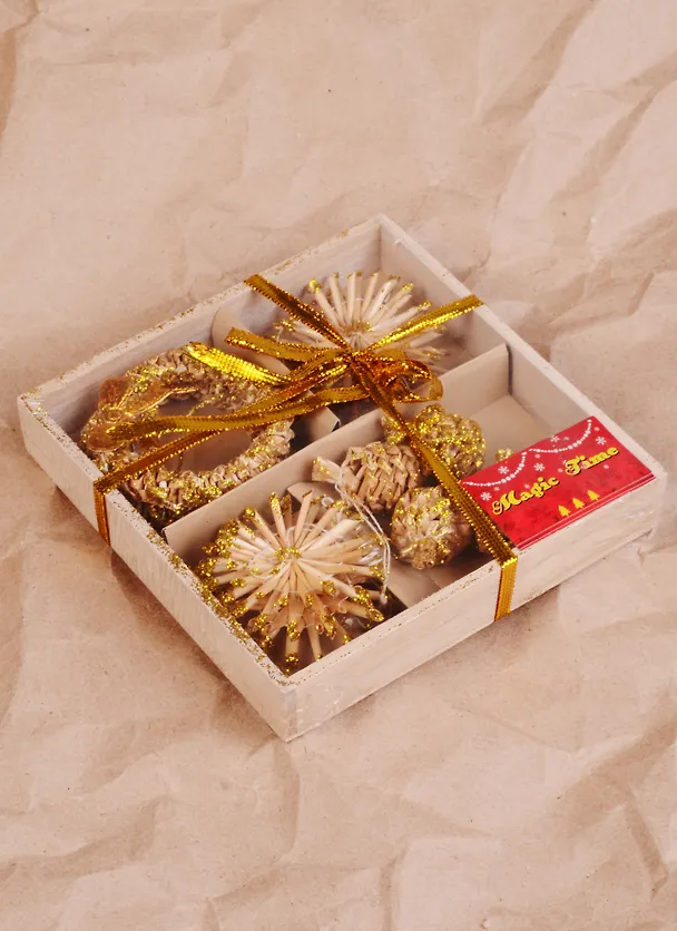 Новогоднее подвесное украшение из соломки (кольца, снежинки, шишки), 2,5-6см, покрыто лаком и декорировано глиттером (Набор из 10 шт), арт. 25214 (13*13*2.5 см) 2331136 — 2
