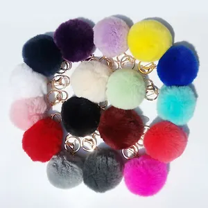 Брелок-помпон цветной (мех)