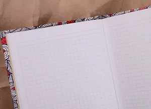 Записная книжка А6 80л "Орнамент. Божьи коровки" 7БЦ, с поролоном, мат.лам., выб.лак, Listoff