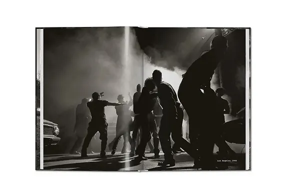 Книга Peter Lindbergh. Untold Stories (Петер Линдберг) — 2