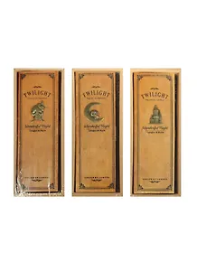 Пенал с замком и металлической эмблемой Сумерки (дерево) (20х6,5)