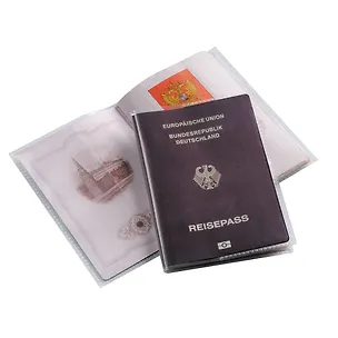 Обл для паспорта пластик. Erich Krause, Crystal Clear 18,5*13,5см в блистере EK30644 400814