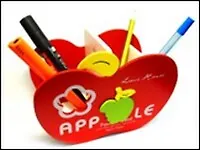 Подставка для ручек деревянная Яблоко (002327)