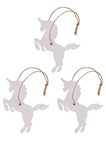 Заготовки Единороги белые 3 шт в пакете с подвесом 6,2 х 8 х0,7 см ( дерево)