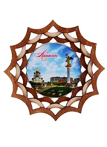 ГС Магнит Абакан Тарелка-панно достопримечательности города (дерево) (10см)