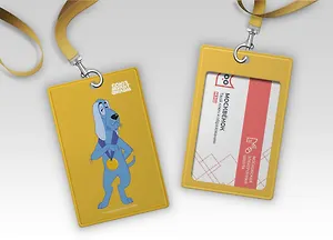 Бейдж 60*100 "Собака" вертикальный, на шнурке, с вкладышем