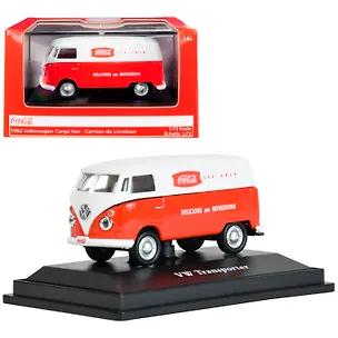 Машинка литая коллекционная Motor City Classics - Die-сast модель по лицензии Coca-Cola 1962 Volkswagen Cargo Van, масштаб 1:72 3118515