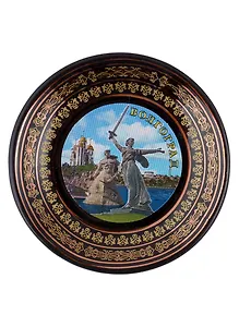 Магнит-тарелка Волгоград Родина-Мать-Панорама-Коллаж (фарф D7 цв. Черный)