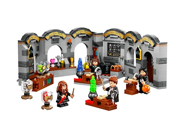 LEGO Harry Potter: Замок Хогвартс Урок зельеварения, 397 деталей (76431) 3118484 — 6