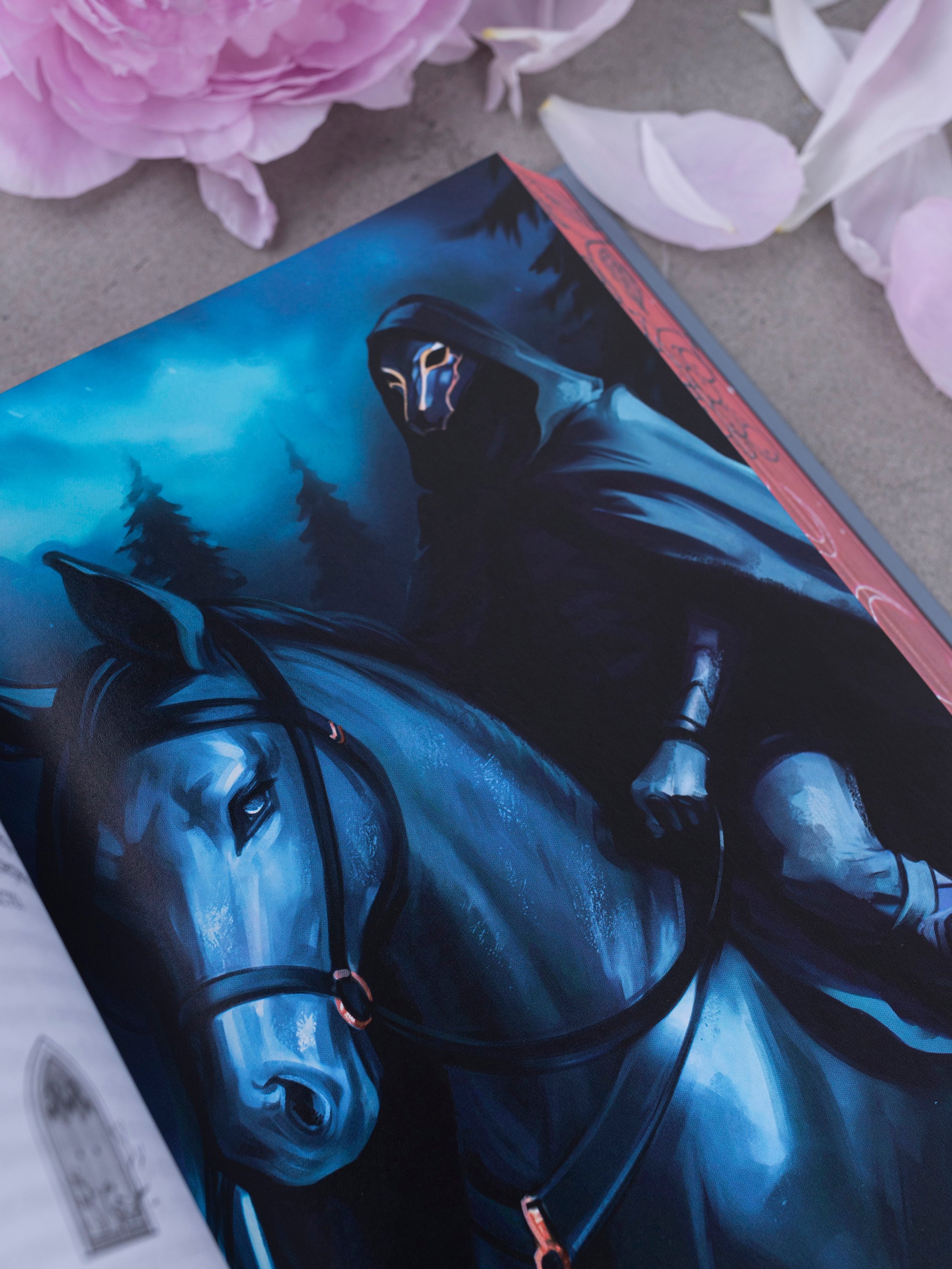 Изображение бумажной книги