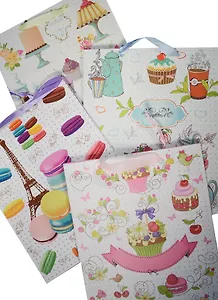 Пакет подарочный бумажный А4 26*32*12,5 "Сладкие истории", жен., мат. ламинат, Kairui